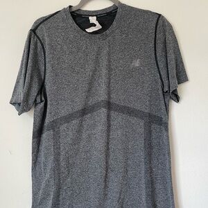 Men’s new balance training tshirt